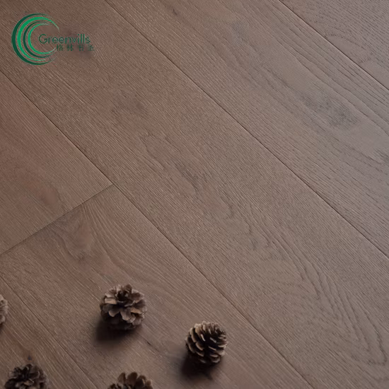 グレーブラウン色スモークライトブラッシュドオーク加工木材の床固体広葉樹寄木細工の床